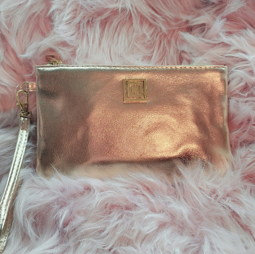 Liz Claiborne Phone Charging Wristlet/Wallet
